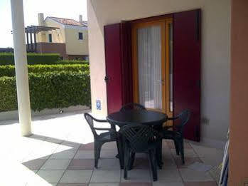 Vecchio Faro Hotel *